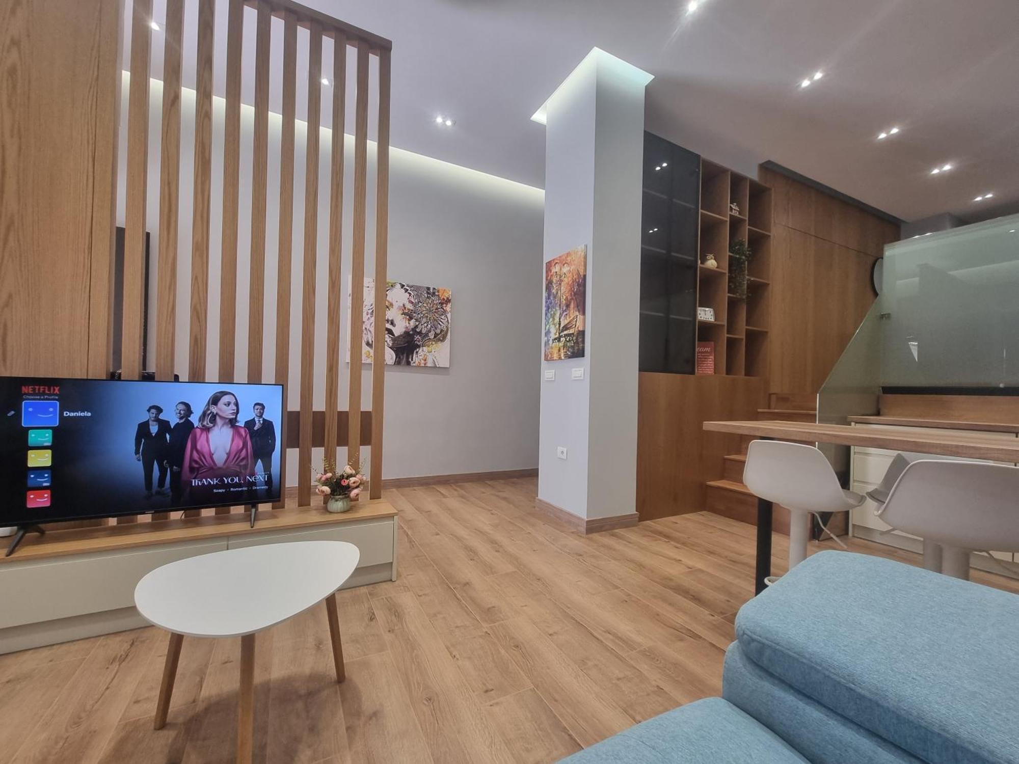 Centrepoint Stylish Apartment 地拉那 客房 照片